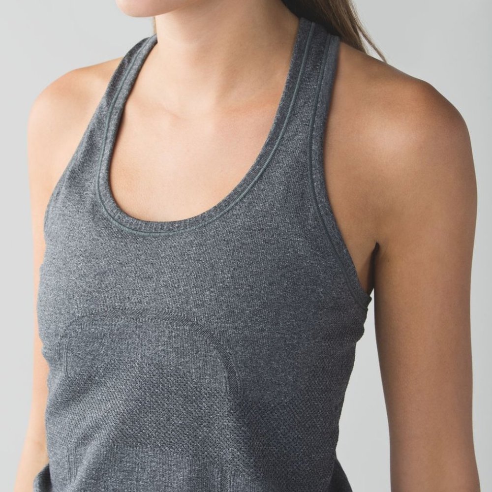 Lululemon Swiftly Tech Racerback Heathered Black Size 10